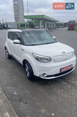 Внедорожник / Кроссовер Kia Soul 2017 в Житомире