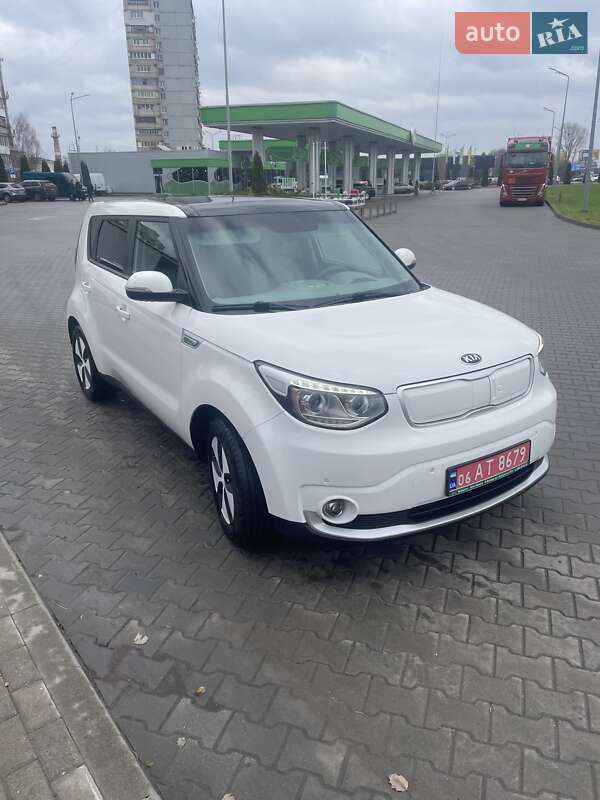 Внедорожник / Кроссовер Kia Soul 2017 в Житомире