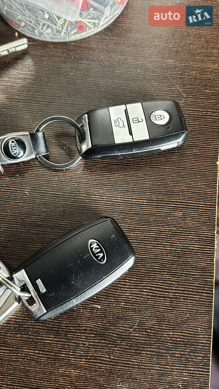 Позашляховик / Кросовер Kia Soul 2015 в Вінниці