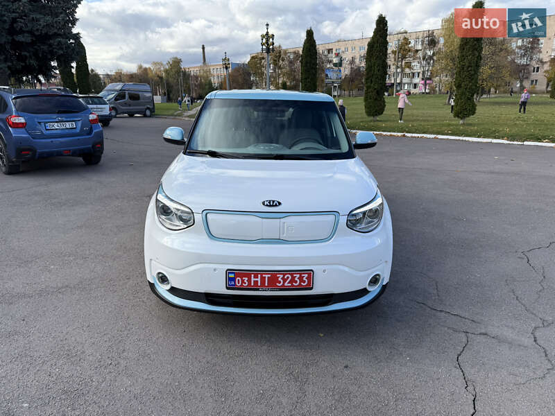 Внедорожник / Кроссовер Kia Soul 2016 в Ровно фото 9 Внедорожник / Кроссовер Kia Soul 2016 в Ровно