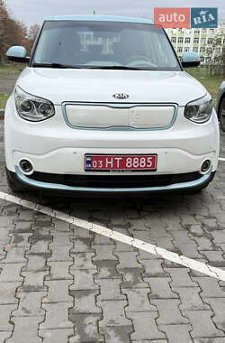 Позашляховик / Кросовер Kia Soul 2017 в Луцьку