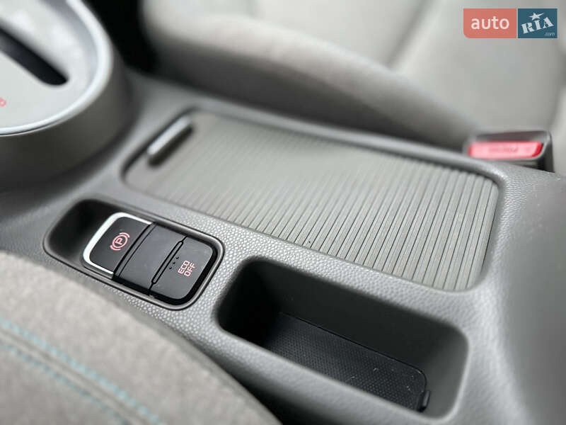 Позашляховик / Кросовер Kia Soul 2017 в Житомирі фото 25 Позашляховик / Кросовер Kia Soul 2017 в Житомирі