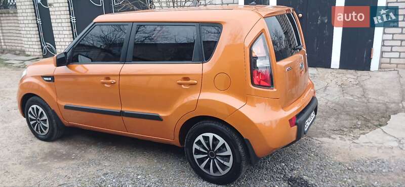 Внедорожник / Кроссовер Kia Soul 2011 в Николаеве