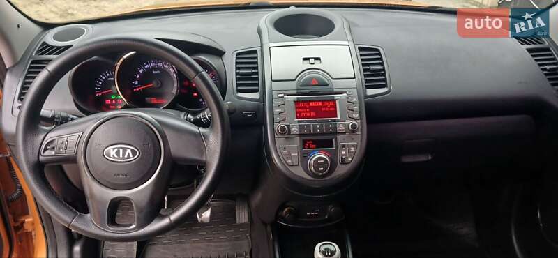 Внедорожник / Кроссовер Kia Soul 2011 в Николаеве
