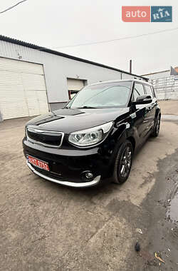 Позашляховик / Кросовер Kia Soul 2016 в Луцьку