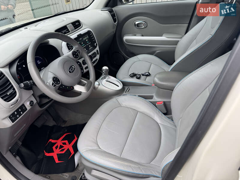 Внедорожник / Кроссовер Kia Soul 2017 в Тернополе фото 14 Внедорожник / Кроссовер Kia Soul 2017 в Тернополе