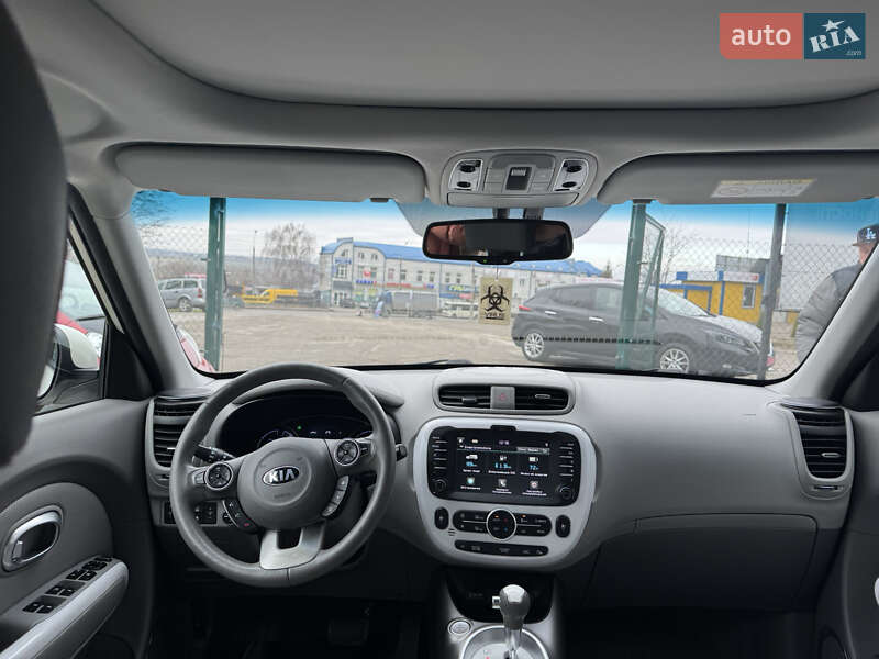 Внедорожник / Кроссовер Kia Soul 2017 в Тернополе фото 20 Внедорожник / Кроссовер Kia Soul 2017 в Тернополе