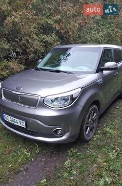 Внедорожник / Кроссовер Kia Soul 2015 в Львове