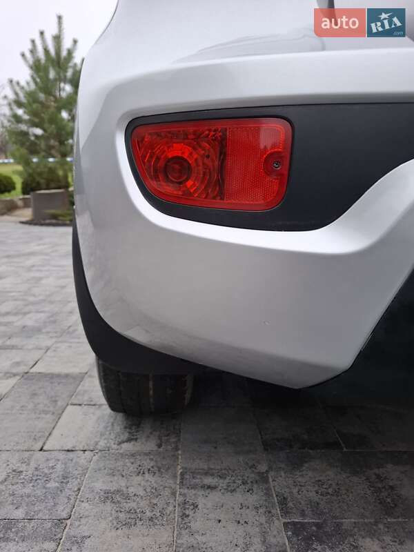 Внедорожник / Кроссовер Kia Soul 2011 в Черновцах