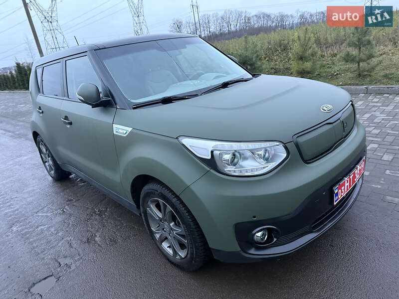 Внедорожник / Кроссовер Kia Soul 2015 в Ровно