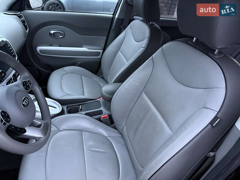 Внедорожник / Кроссовер Kia Soul 2015 в Ровно