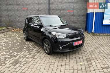 Позашляховик / Кросовер Kia Soul 2016 в Києві