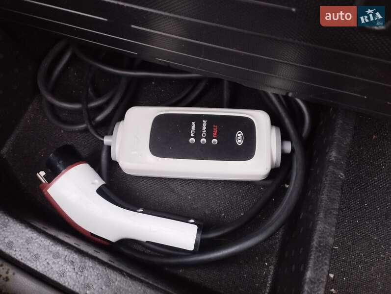 Внедорожник / Кроссовер Kia Soul 2016 в Киеве фото 20 Внедорожник / Кроссовер Kia Soul 2016 в Киеве