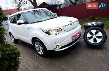 Позашляховик / Кросовер Kia Soul 2015 в Рівному