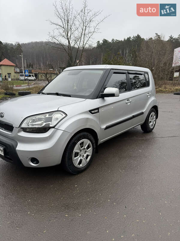 Позашляховик / Кросовер Kia Soul 2011 в Львові