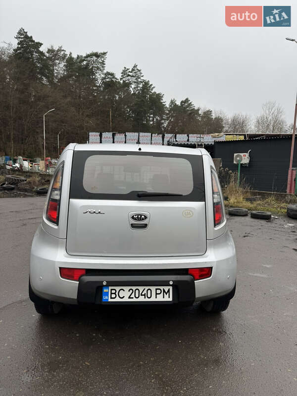 Позашляховик / Кросовер Kia Soul 2011 в Львові
