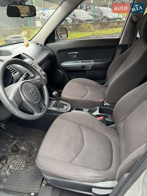 Позашляховик / Кросовер Kia Soul 2011 в Львові