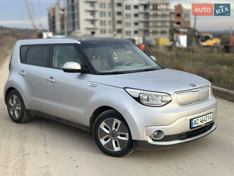 Позашляховик / Кросовер Kia Soul 2017 в Рівному фото 57 Позашляховик / Кросовер Kia Soul 2017 в Рівному
