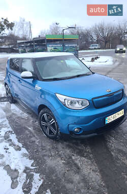 Внедорожник / Кроссовер Kia Soul 2015 в Ровно
