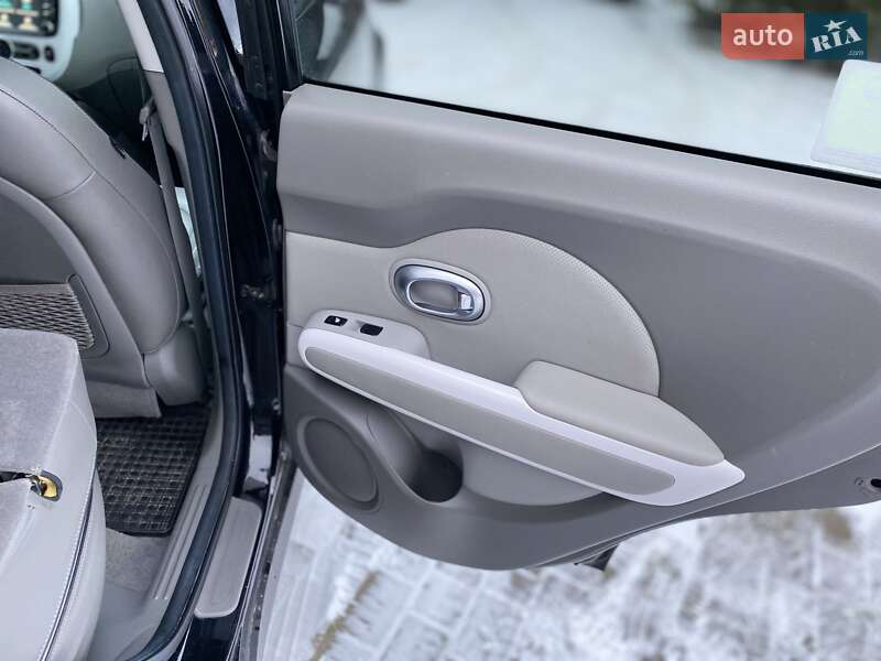 Позашляховик / Кросовер Kia Soul 2015 в Києві