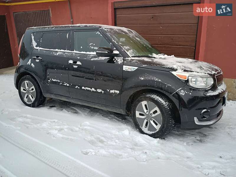 Внедорожник / Кроссовер Kia Soul 2017 в Львове фото 5 Внедорожник / Кроссовер Kia Soul 2017 в Львове