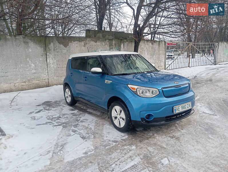 Внедорожник / Кроссовер Kia Soul 2014 в Запорожье