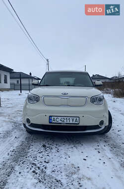 Позашляховик / Кросовер Kia Soul 2017 в Луцьку