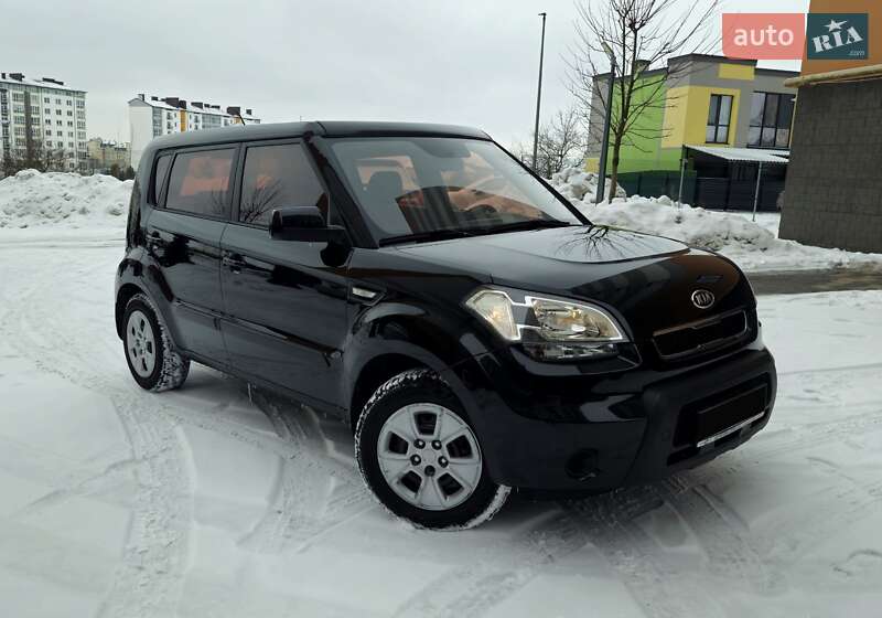 Внедорожник / Кроссовер Kia Soul 2011 в Ивано-Франковске