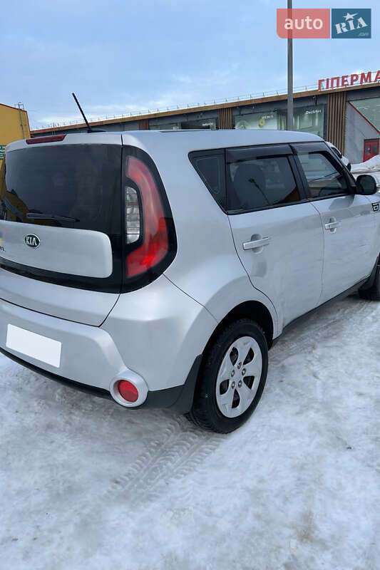Внедорожник / Кроссовер Kia Soul 2014 в Житомире