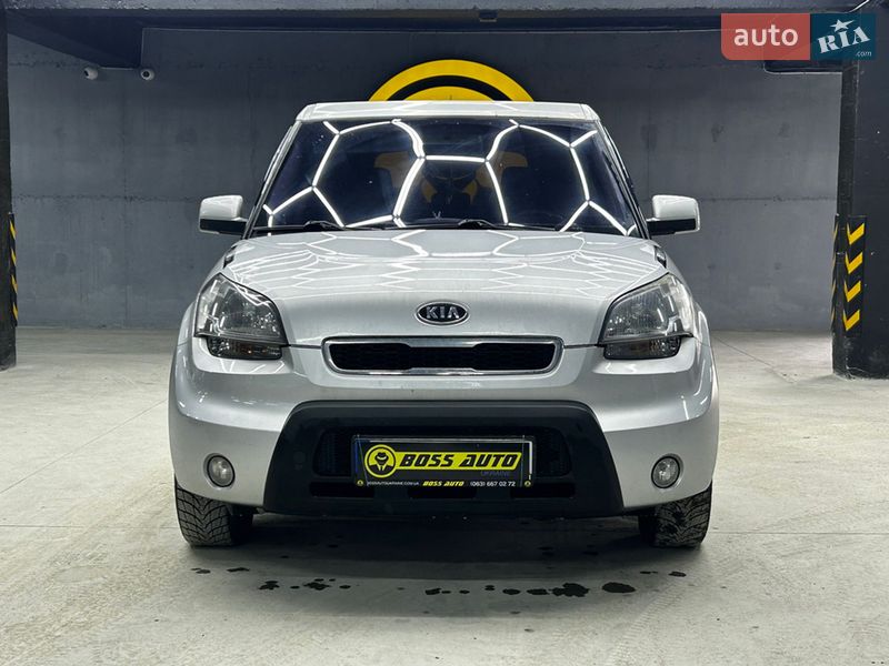Внедорожник / Кроссовер Kia Soul 2009 в Черновцах