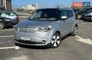 Позашляховик / Кросовер Kia Soul 2017 в Рівному