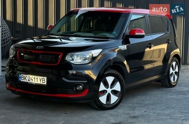 Внедорожник / Кроссовер Kia Soul 2016 в Ровно