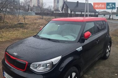 Позашляховик / Кросовер Kia Soul 2015 в Борисполі