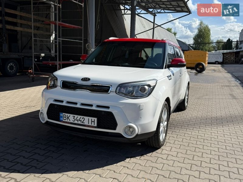 Позашляховик / Кросовер Kia Soul 2014 в Рівному фото Позашляховик / Кросовер Kia Soul 2014 в Рівному