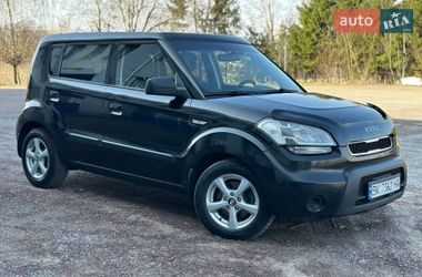 Позашляховик / Кросовер Kia Soul 2009 в Рівному