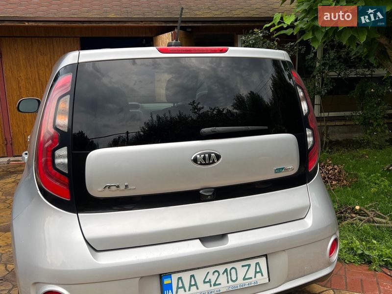 Позашляховик / Кросовер Kia Soul 2017 в Обухові