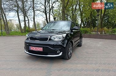 Внедорожник / Кроссовер Kia Soul 2016 в Звягеле