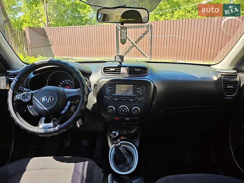 Внедорожник / Кроссовер Kia Soul 2016 в Ирпене