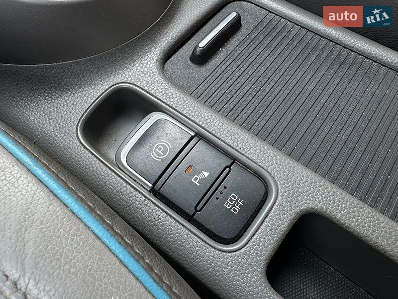 Внедорожник / Кроссовер Kia Soul 2014 в Киеве