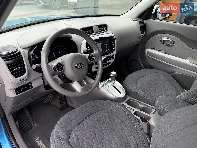 Kia Soul 2018 VIN KNDJP3AE4K7039440 фото оголошення 30 з 81