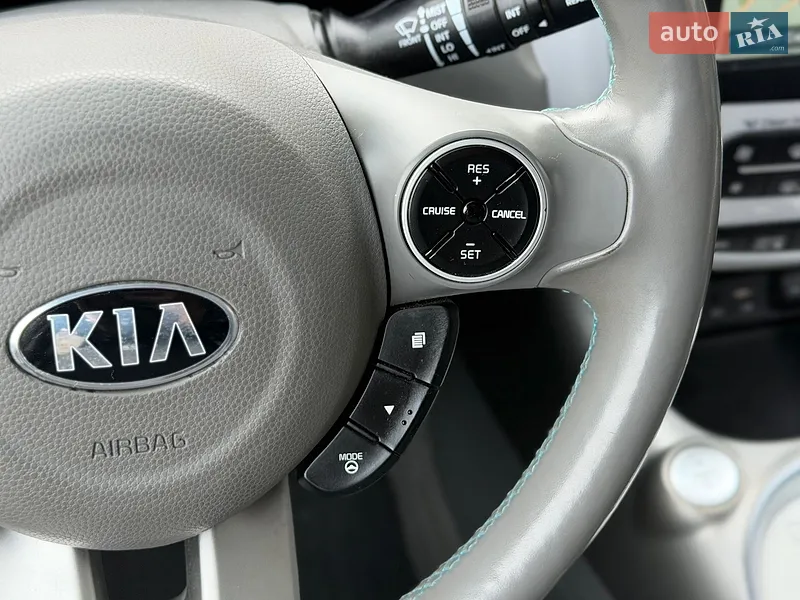 Kia Soul 2018 VIN KNDJP3AE4K7039440 фото оголошення 38 з 81