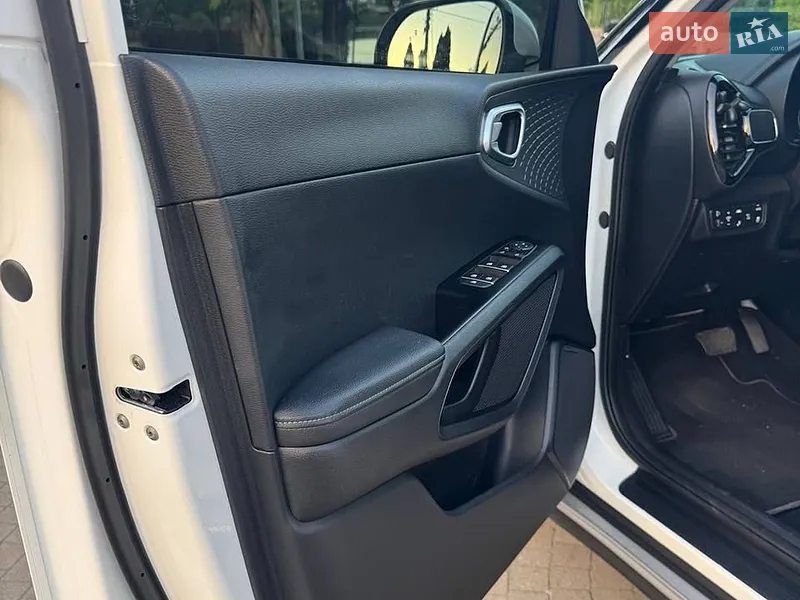 Kia Soul 2021 VIN KNAJ3811FM7022542 фото оголошення 27 з 60