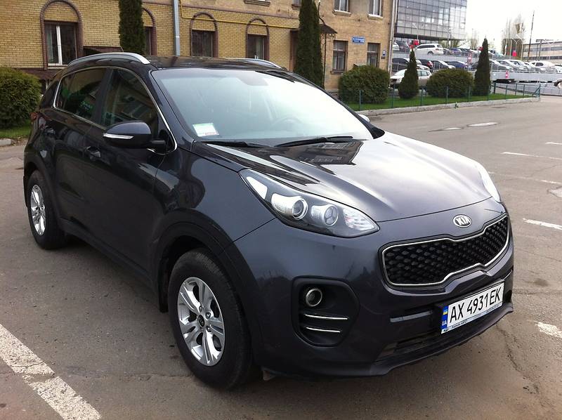 Внедорожник / Кроссовер Kia Sportage 2016 в Харькове