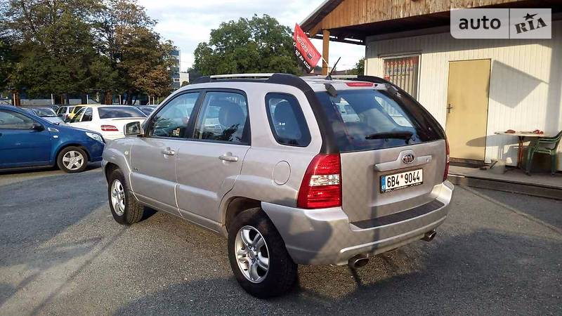 Внедорожник / Кроссовер Kia Sportage 2005 в Ужгороде