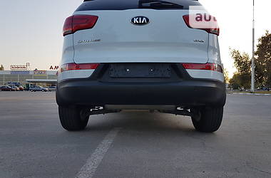 Внедорожник / Кроссовер Kia Sportage 2015 в Запорожье