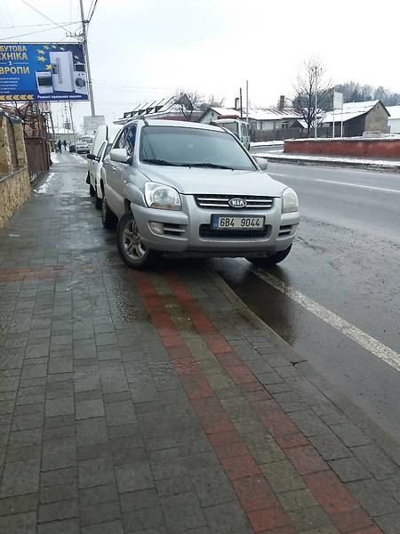 Внедорожник / Кроссовер Kia Sportage 2005 в Ужгороде
