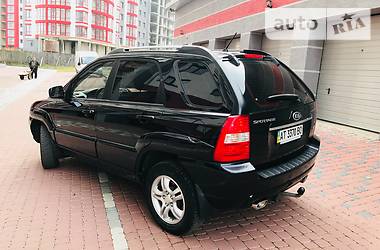 Внедорожник / Кроссовер Kia Sportage 2008 в Ивано-Франковске