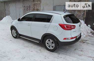 Внедорожник / Кроссовер Kia Sportage 2013 в Запорожье