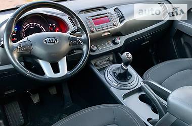 Внедорожник / Кроссовер Kia Sportage 2013 в Днепре