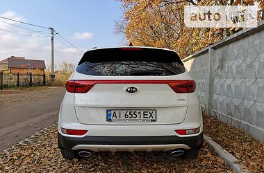 Внедорожник / Кроссовер Kia Sportage 2016 в Киеве